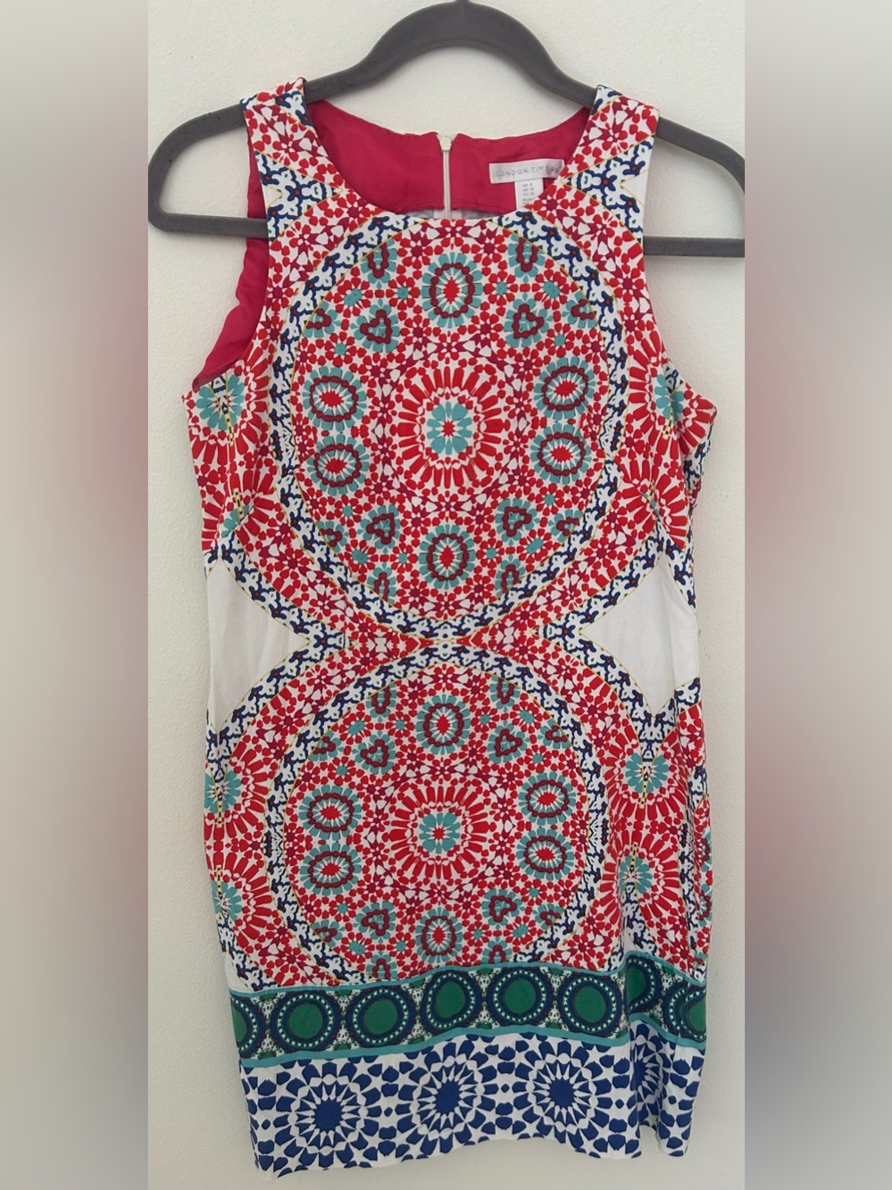 London Times Red Geometric Sleeveless Sheath Dress